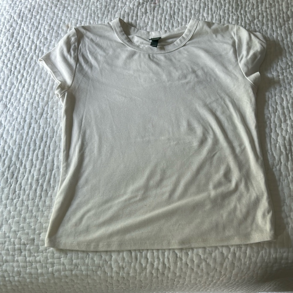 Basic white tee- Wild Fable- size large